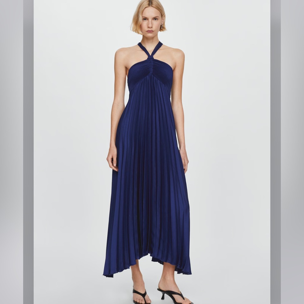 Pleated halter neck dress